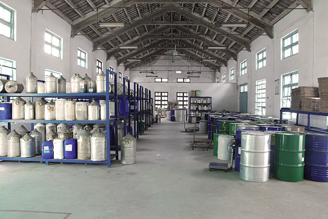 精油原材料仓库